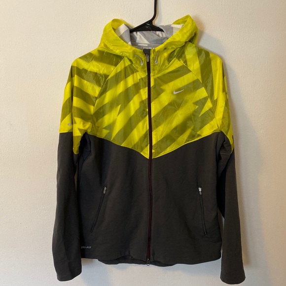 Nike running jacket - Picture 1 of 1